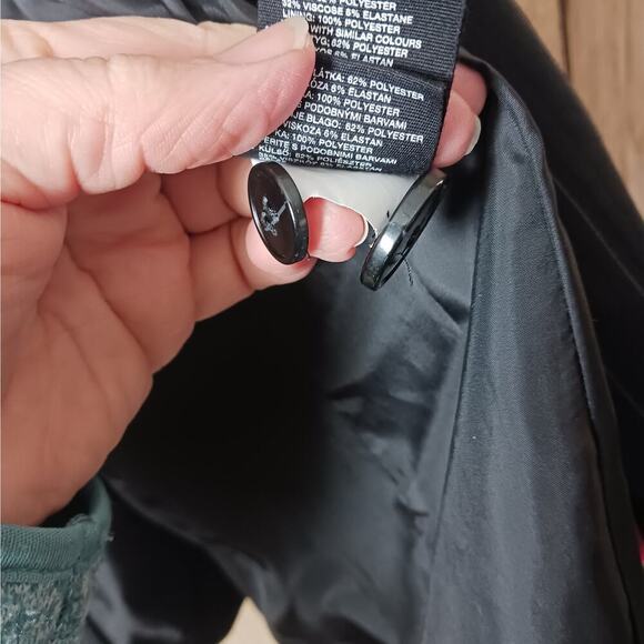 H&M Pink Pinstripe Black Suit Blazer Size 6 - Picture 6 of 9